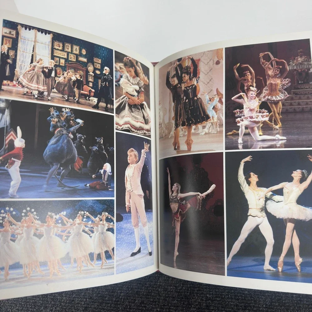 Costumes by Karinska Toni Bentley Hardcover 1995 Ballet Fashion‎ Art Book